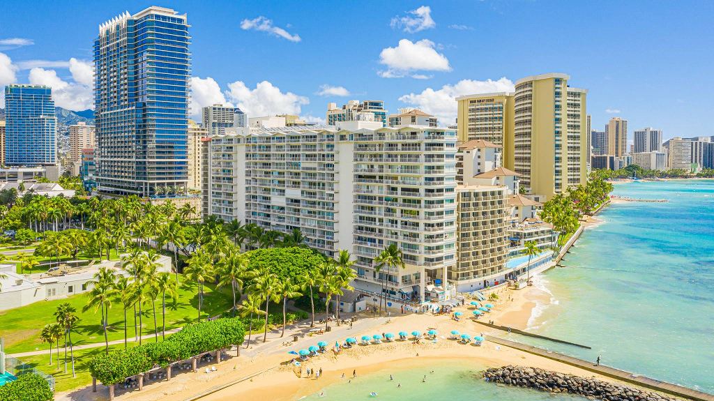 ワイキキ・ショア