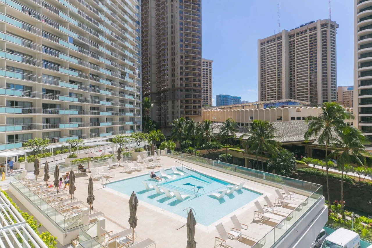 1br4f (4)